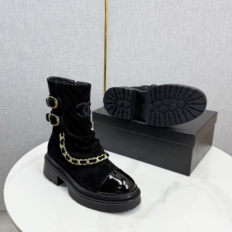 Ch**el boots